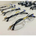 Kit Óculos Inteligentes para Perto e Longe com Ajuste Automático de Grau + Estojo e Limpa-Lentes Kit Óculos Inteligentes para Perto e Longe com Ajuste Automático de Grau + Estojo e Limpa-Lentes
