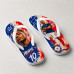 Chinelo Masculino Kylian Mbappé França Coroa Tricolor Azul e Vermelho Chinelo Masculino Kylian Mbappé França Coroa Tricolor Azul e Vermelho